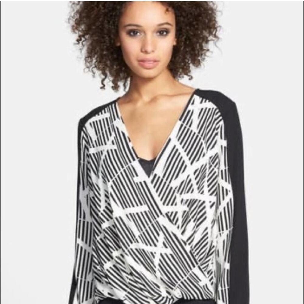 ASTR Black & White Blouse Faux Wrap SZ S